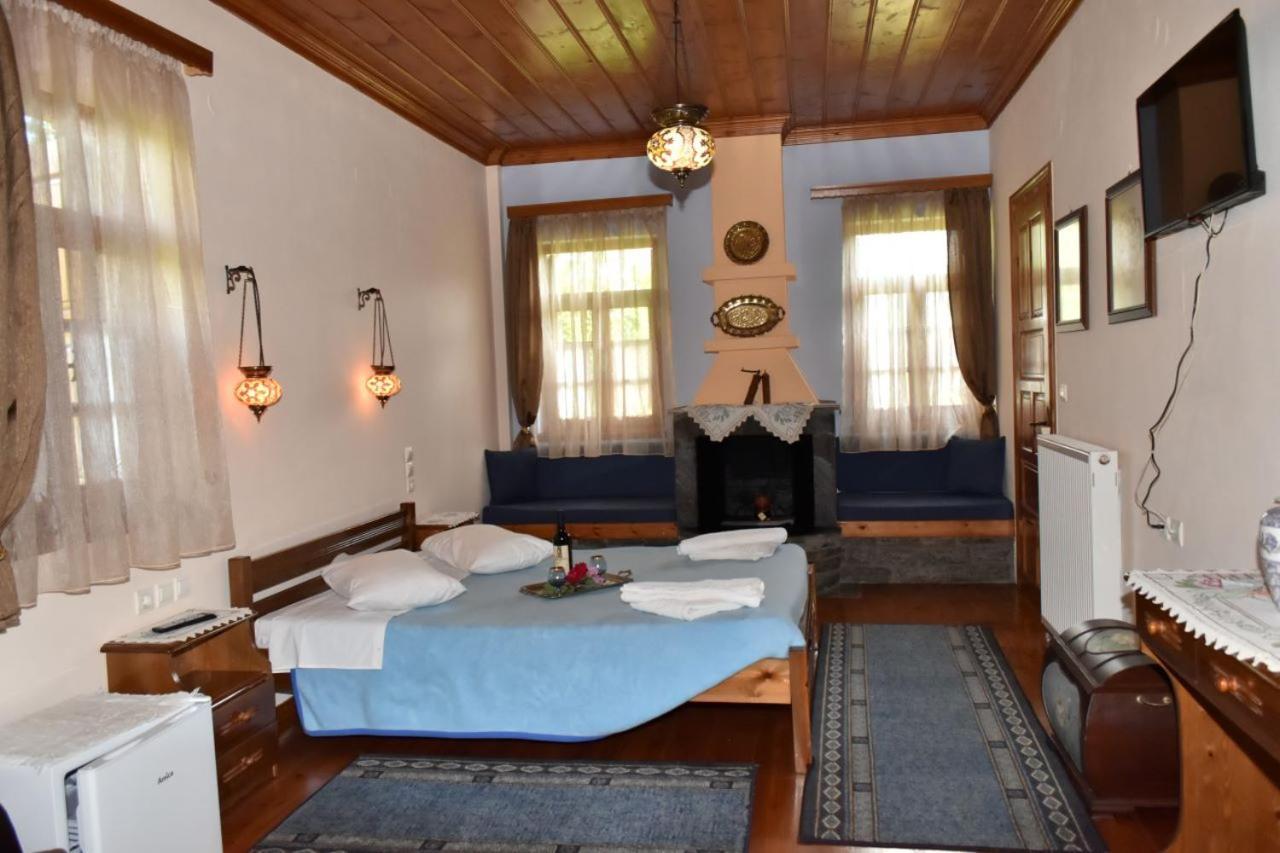 Hotel Faraggi Tsepelovo Ngoại thất bức ảnh