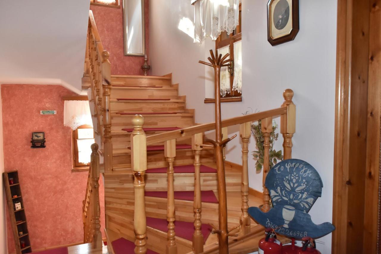 Hotel Faraggi Tsepelovo Ngoại thất bức ảnh