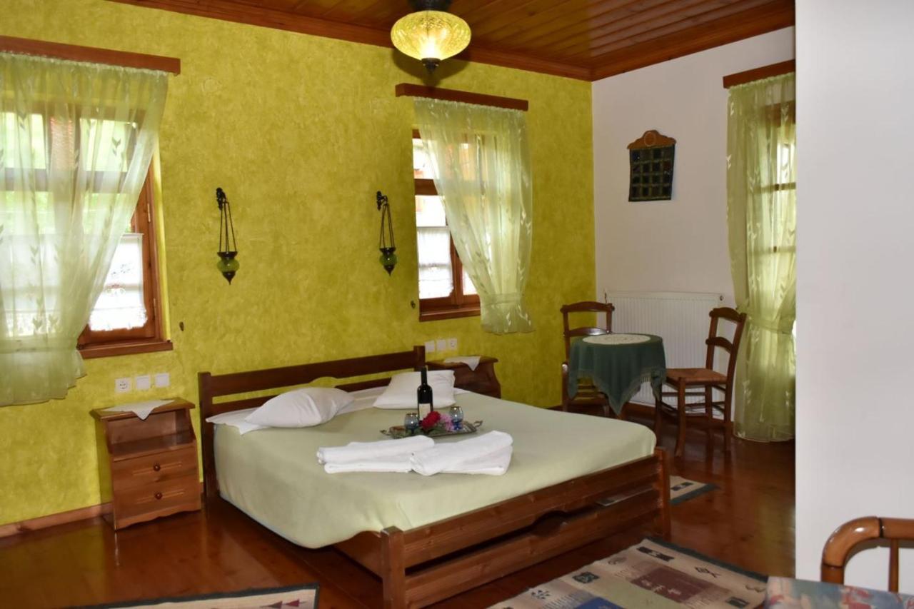 Hotel Faraggi Tsepelovo Ngoại thất bức ảnh
